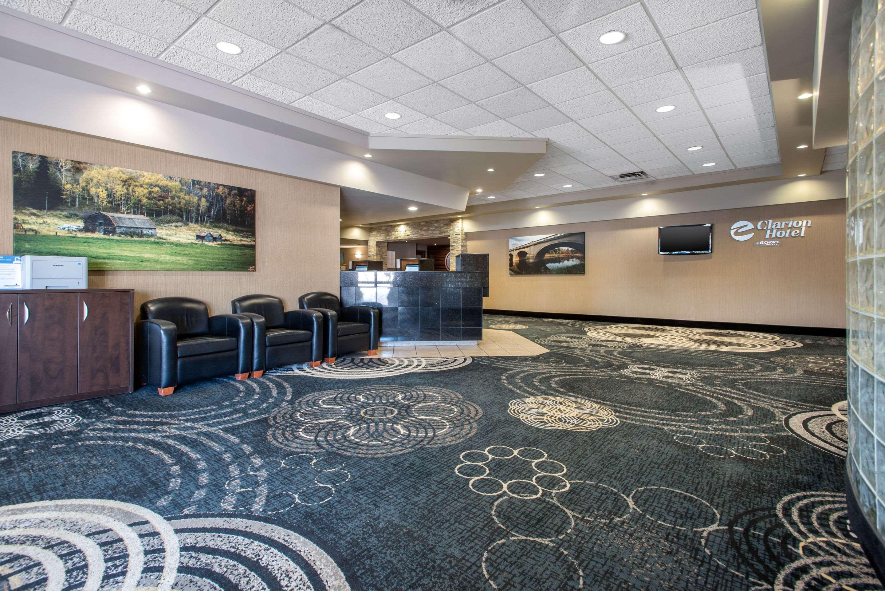 Clarion & Hotel 3*