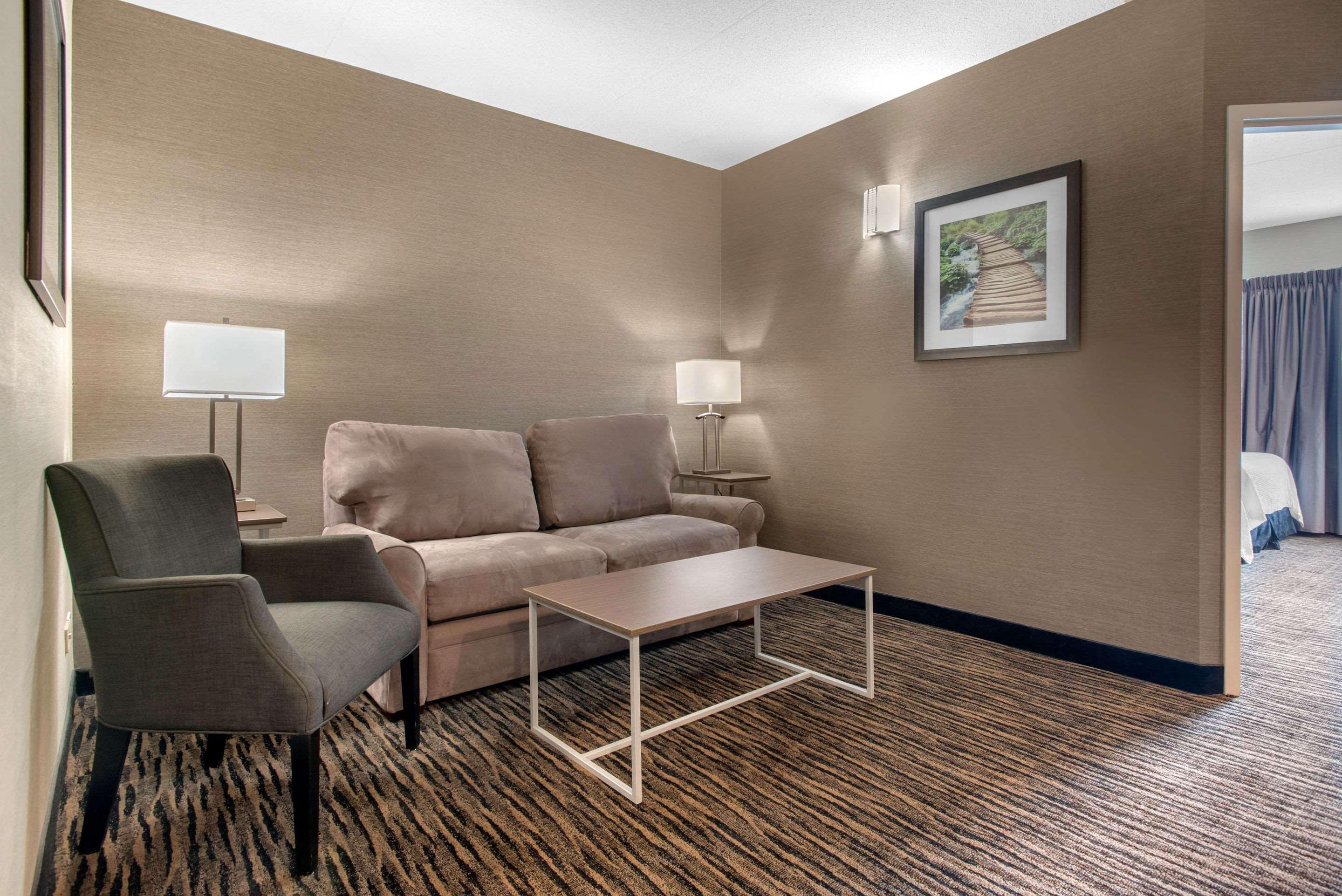 Hotel Clarion &