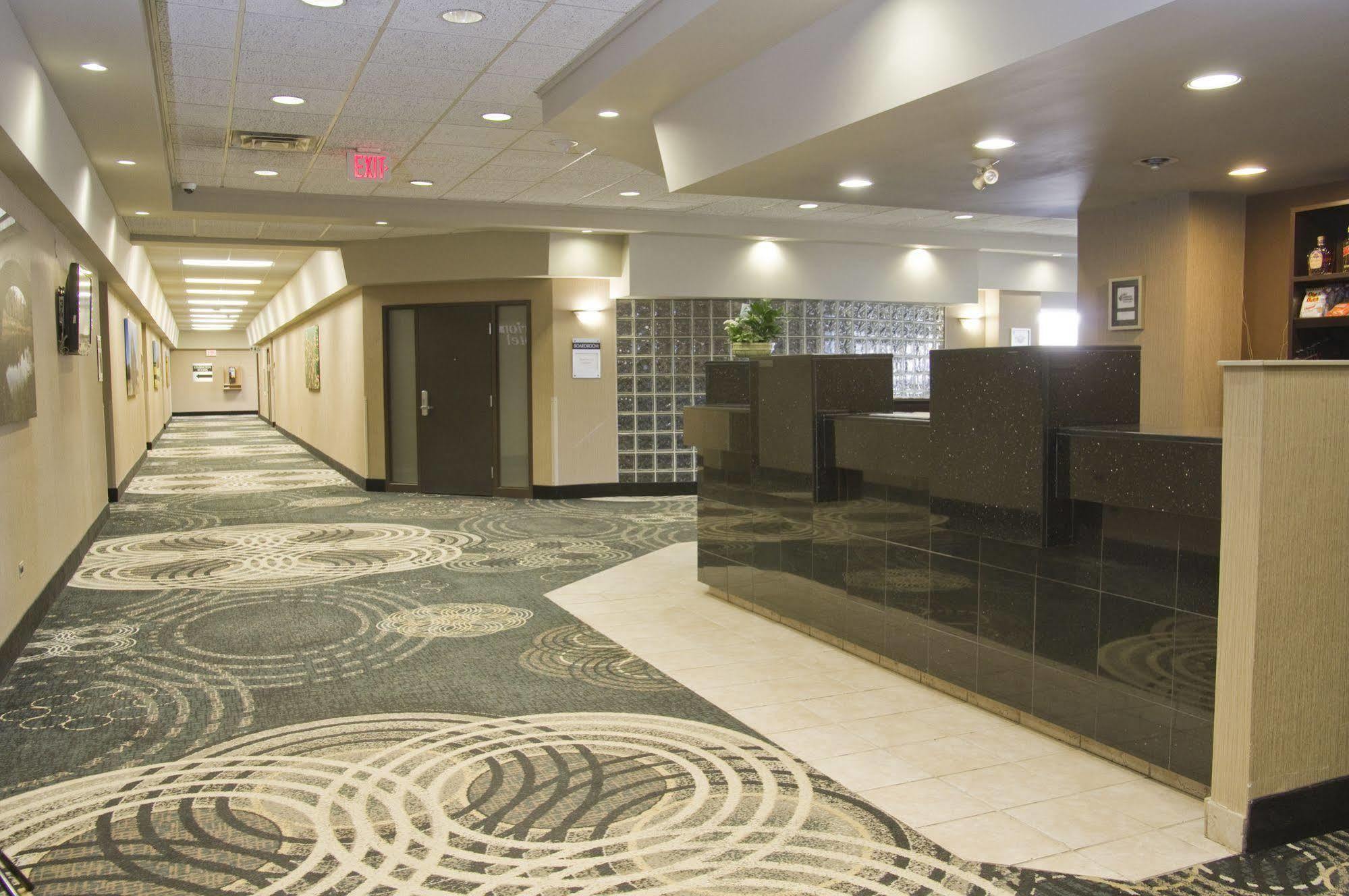 Clarion & Hotel Brandon